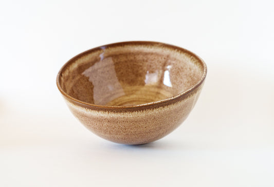 large bowl - brown speckled